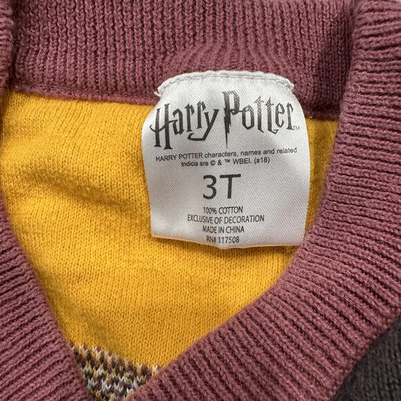 Harry Potter Gryffindor Cardigan Sweater - Picture 7 of 8